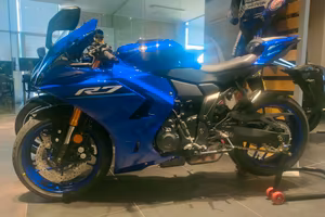 Yamaha YZF R7 ABS