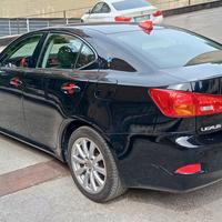 LEXUS IS220d