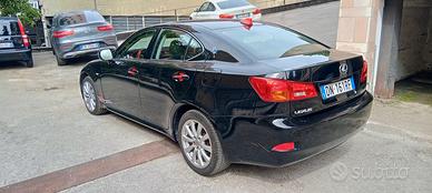 LEXUS IS220d