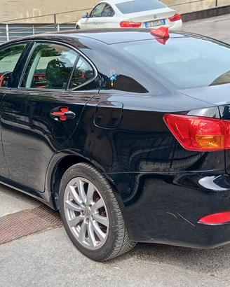 LEXUS IS220d