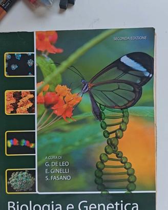 Biologia e genetica Copertina flessibile
