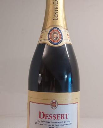 Bottiglia di spumante Dolce Conte di Cavour