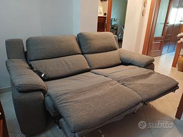 Divano motorizzato