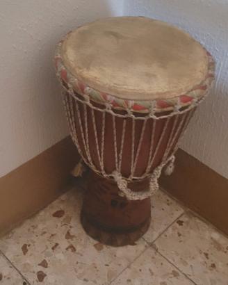 Tamburo Djembe artigianale etnico