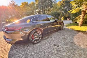 Porsche Panamera 4S 4.0diesel 421 cavalli