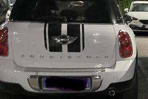Mini cooper country man all4