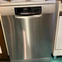 LAVASTOVIGLIE BOSCH SILENCE PLUS SERIE 4