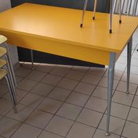 tavolo vintage in formica