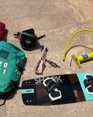 Attrezzatura completa Kitesurf