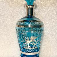 Bottiglia in vetro e argento vintage veneziano.