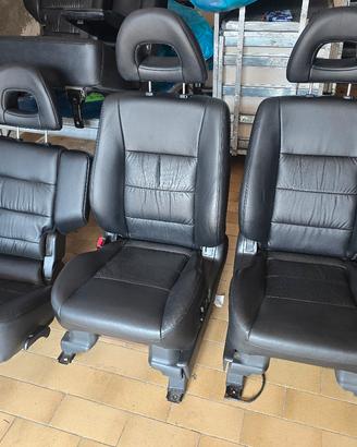 MITSUBISHI  PAJERO  INTERNI  100%PELLE