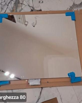 specchio 80x70 con luce NUOVO