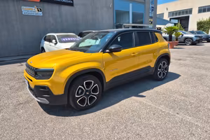 Jeep Avenger 1.2 Turbo 100 CV Summit
