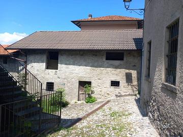Rustico / Casale di 80 m² a Zelbio