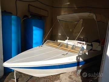 Barca sailentcraf 4,70 m senza carrello, scafo