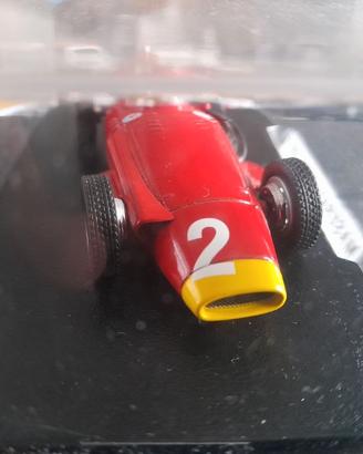 Maserati 250 F Modellino Scala 1_43 