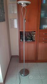 Lampada da terra metallo satinato doppia luce