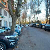 Via valsolda - locale magazzino