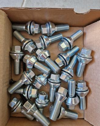 set 22 bulloni ruote 55mm