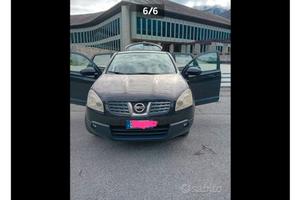 Nissan Qashqai anno 2008 nera. Motore nuovo. Prezz