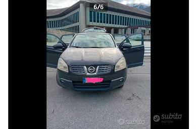 Nissan Qashqai anno 2008 nera. Motore nuovo. Prezz