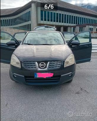 Nissan Qashqai anno 2008 nera. Motore nuovo. Prezz