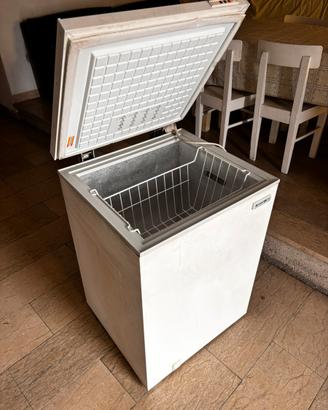 Congelatore a pozzo INDESIT