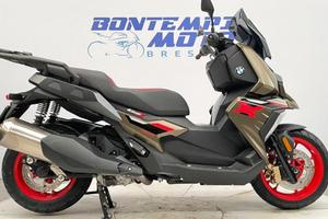 BMW C 400 X - IVA ESPOSTA - SOLO 2700KM !! GARA