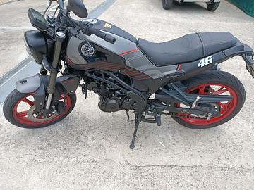 Benelli leoncino 125 