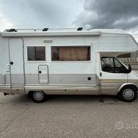 Laika ecovip 4 ford 2.5 td 5 posti del 1993
