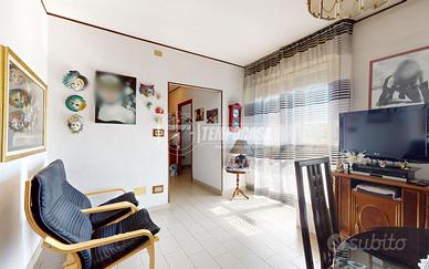 APPARTAMENTO QUADRILOCALE !