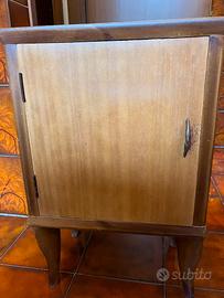 Coppia comodini anni 50