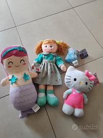 Peluche nuovi con cartellino giocattoli