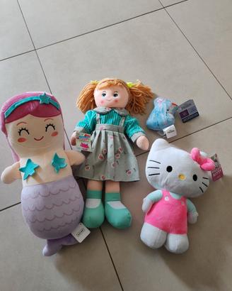 Peluche nuovi con cartellino giocattoli