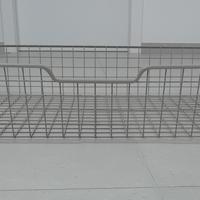 Cestelli scorrevoli Ikea per armadi.