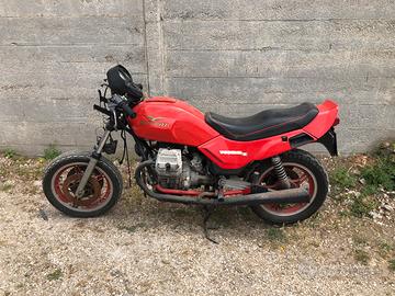 Moto Guzzi V35 Imola II anno 85