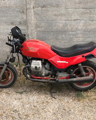 Moto Guzzi V35 Imola II anno 85