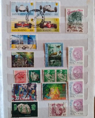 Libro con collezione di francobolli 
