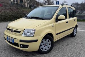 Fiat Panda 1.2 Emotion “Neopatentati” pochi chilom