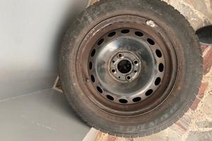 Cerchi e gomme prezzo trattabile