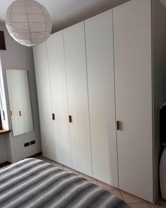 Armadio 5 ante e cucina