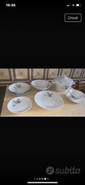 Servizio da tavola molto elegante