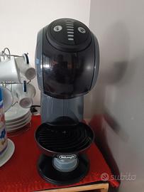 Macchina caffè Nescafe' Dolcegusto De Longhi
