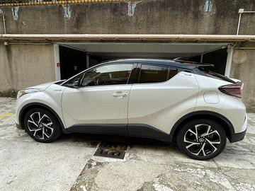Toyota C-HR 1.8 Hybrid Trend