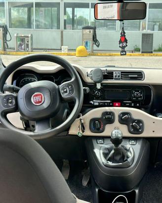 Fiat Panda autocarro 4 posti 2014