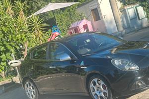 Giulietta quadrifoglio verde 1750 tbi