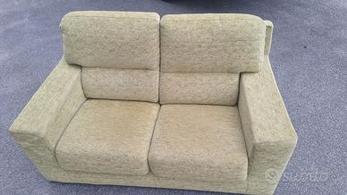 DIVANO 2 POSTI IN TESSUTO 