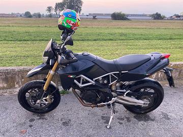 Aprilia Dorsoduro 750