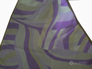 Foulard Viola Fantasia Geometrica 50x50 cm – Donna