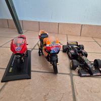 Modellini moto gp e auto da corsa
